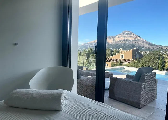 Montgo Villa