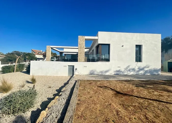 Montgo Villa *
