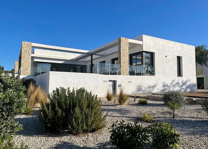 Montgo Villa *